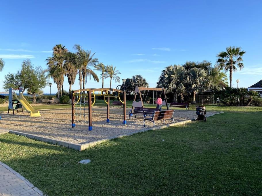 Vive Vera Rentals - Atico En 1º Linea Con Vistas Al Mar Exterior photo